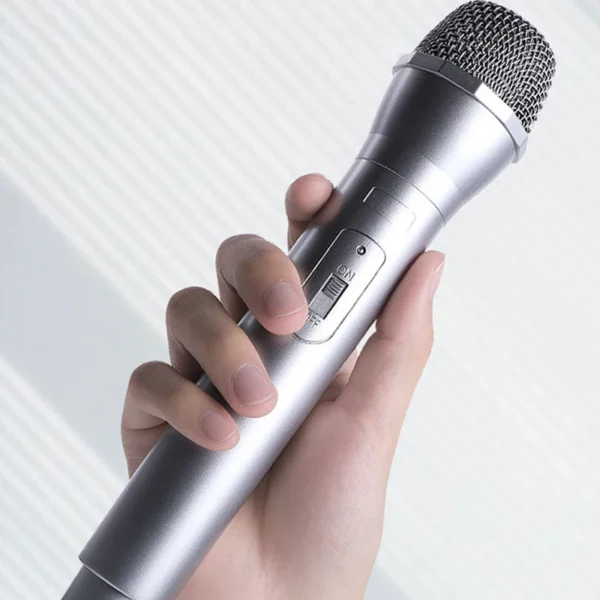1PC Fake Prop Microphone Props Artificial Microphone Prop Kids Microphone Toy - Image 4